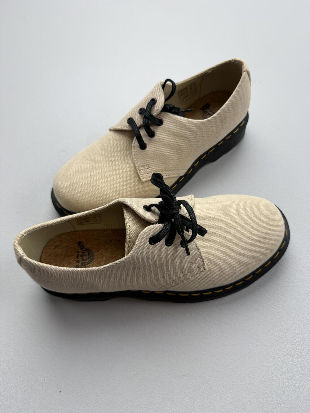 Dr. Martens 1461 Shoes Mens Size 6 Beige Canvas Lace Up Womens 7 AirWair Casual